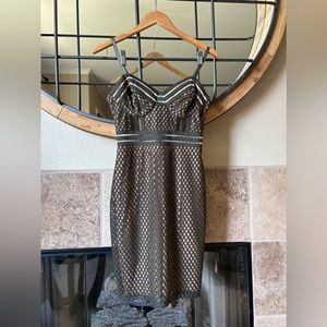 GUESS - Acacia Dress (Olive) SIZE S *NWT*